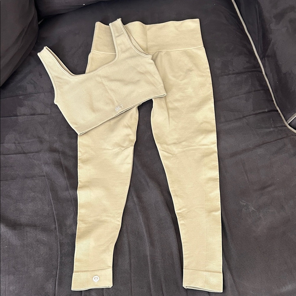 Women’s SET ACTIVE MADHAPPY legging and bra set